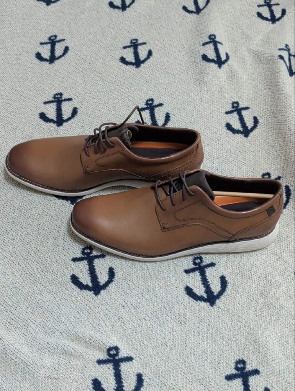 Rockport streamlined leather